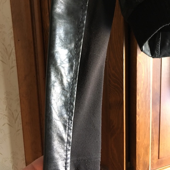 BCBG Black Leather Bomber Jacket with Sherpa Shearling Collar small - Picture 13 of 14